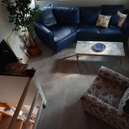 La Casa Rosa * Ушо