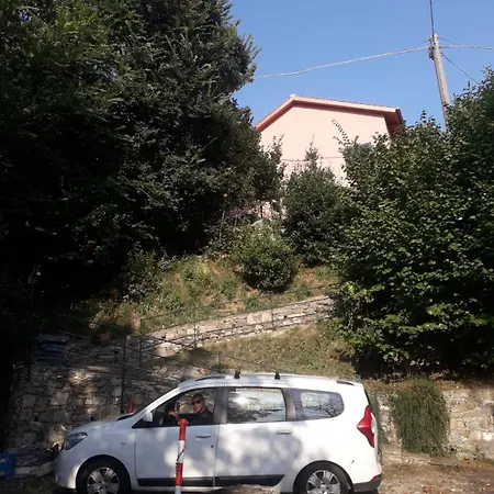 La Casa Rosa Ушо